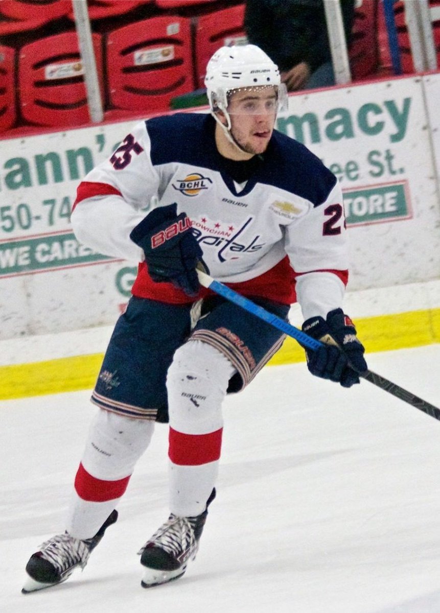 <who>Photo Credit: Laura Landy (Cowichan Capitals)</who>Zach Brooks