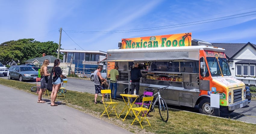 City of Victoria accepting applications for food trucks and mobile vendors for summer 2022