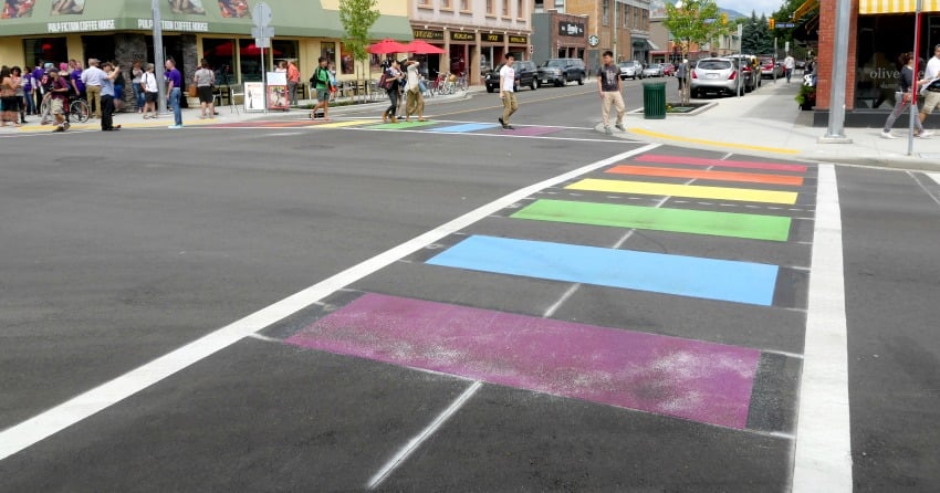 <who>Photo Credit: KelownaNow</who> Rainbow crosswalks Kelowna.