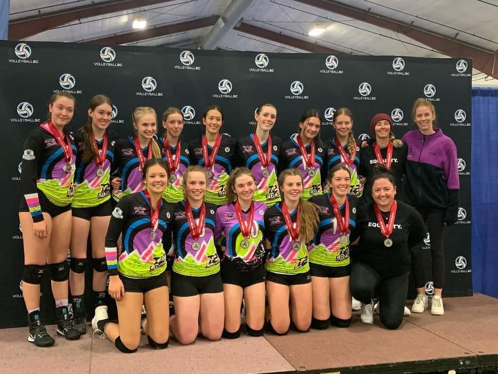 Kelowna youth volleyball team brings home silver from provincial