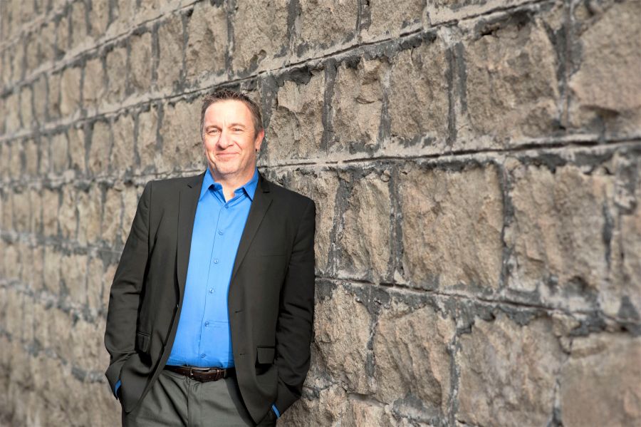 </who>There's always two types of people, those that have money and those that don't, according to debt relief specialist Charlie Peet of 4 Pillars Consulting Group in Kelowna.