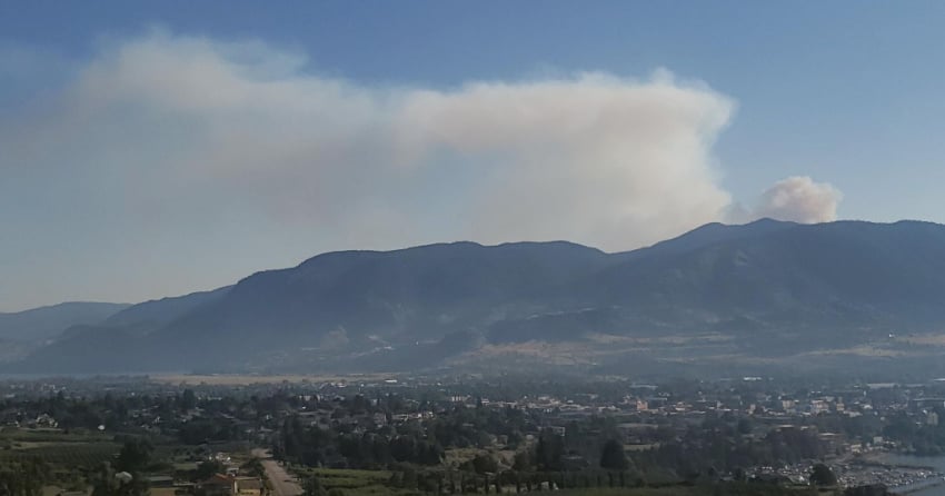 <who> Photo Credit: PentictonNow reported Gord Goble </who> Photo taken from Munson Mountain in Penticton. 