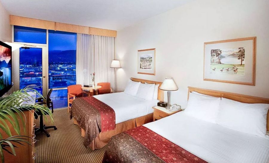</who>One of the 176 rooms at the Best Western Kelowna.