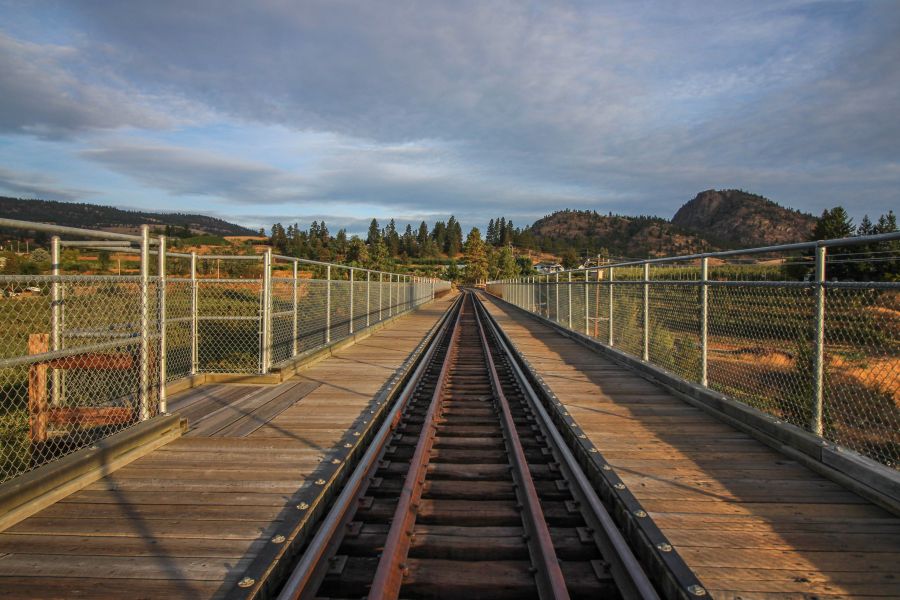 A peaceful morning along the Trout Creek Trestle