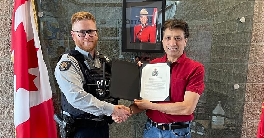 Taxi driver steps up to help intoxicated youth get home safe in Langford