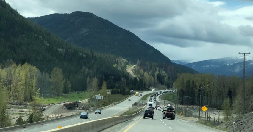 <who> Photo Credit: Lisa Lise </who> Picture posted to Coquihalla Road Reports Facebook at 12:30 Monday afternoon.