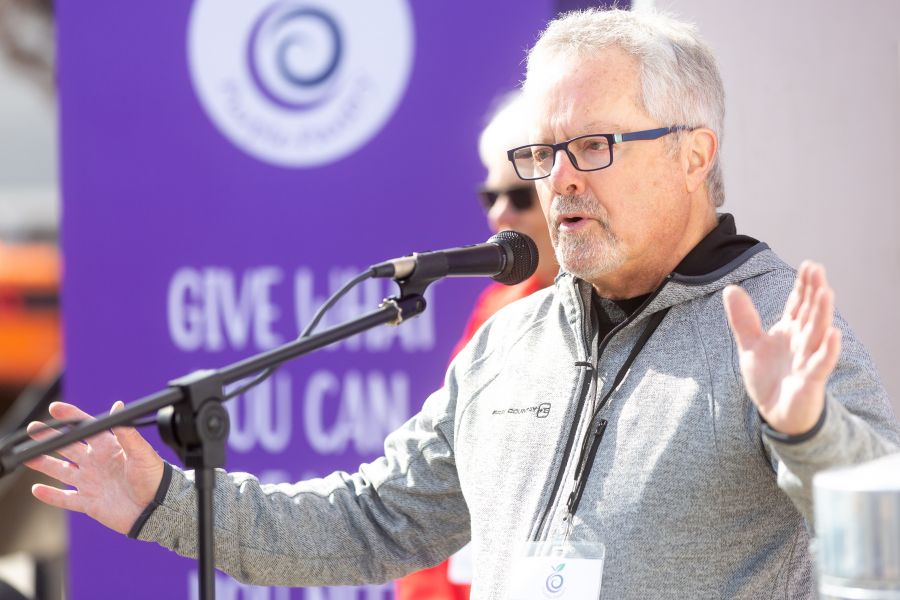 <who>Photo Credit: NowMedia/Gord Goble</who> Dave Corbeil at the mic Sunday