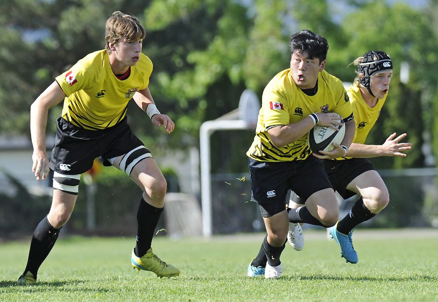The Kelowna Owls' Aki Takimoto charges up field in the Okanagan Valley championship game against the Okanagan Mission Huskies.