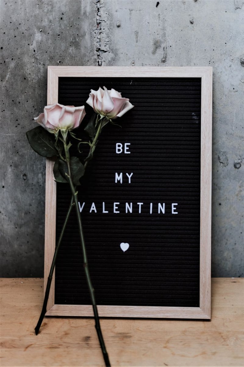 </who>Instead of a fancy, expensive dinner out, many Canadians are finding cheaper ways to celebrate Valentine's in these COVID times.