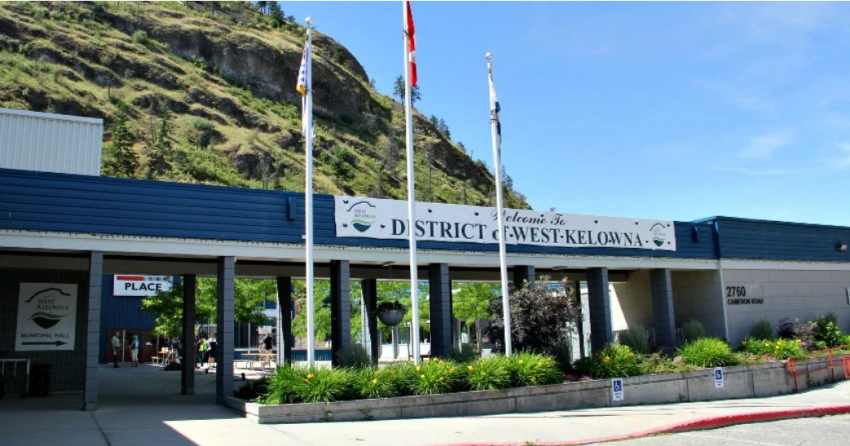 2 candidates eyeing mayor’s seat in West Kelowna