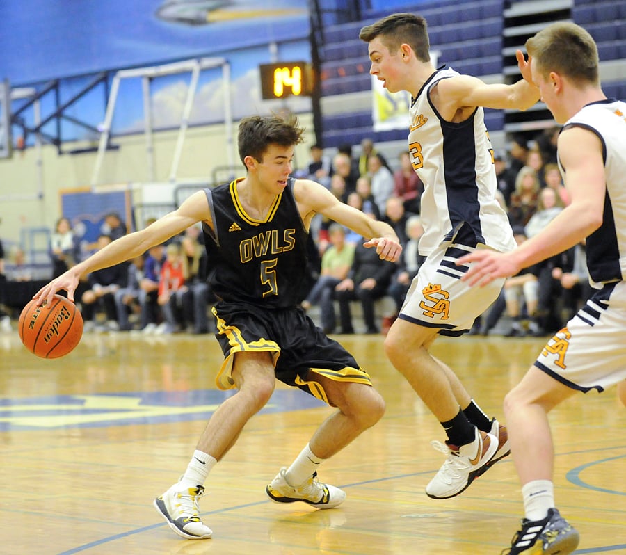 Braden White of the Owls shows deception early on in the Okanagan final against the Golds.