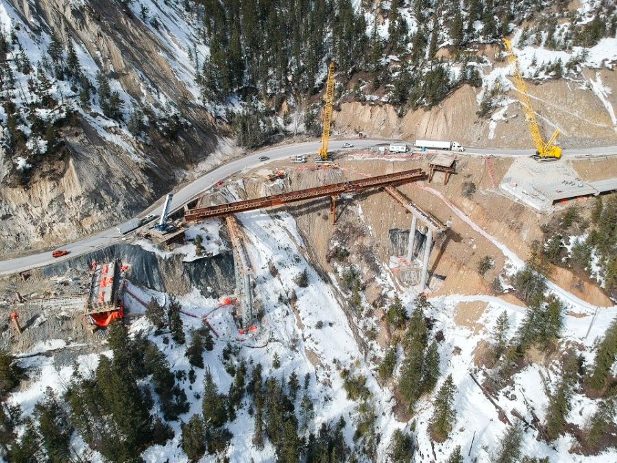 </who>Work on phase 4 of Trans-Canada Highway construction through Kicking Horse Canyon starting in the spring of 2021 and will be completed in early 2024.