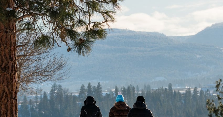 Kelowna weather: Mainly cloudy day with steady breeze