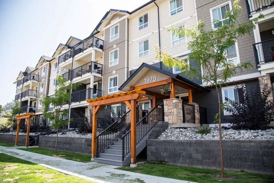 </who>In October, the median monthly rent for a one-bedroom apartment in Kelowna was a record-high $1,960 and $2,410 for a two-bed.
