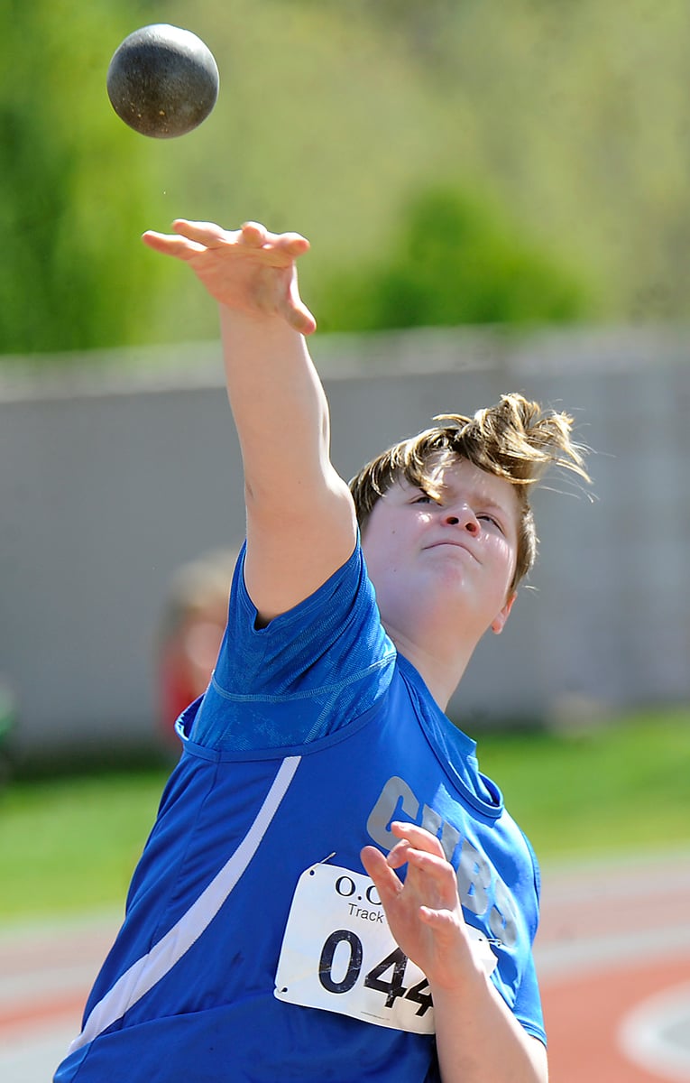 <who>Photo Credit: Lorne White/KelownaNow </who>Sam Littau of Const. Neil Bruce puts the shot in the Grade 7 division.