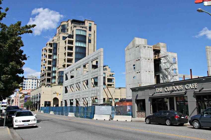<who> Photo Credit: KelownaNow.com </who> Downtown construction is helping to spur the real estate market.