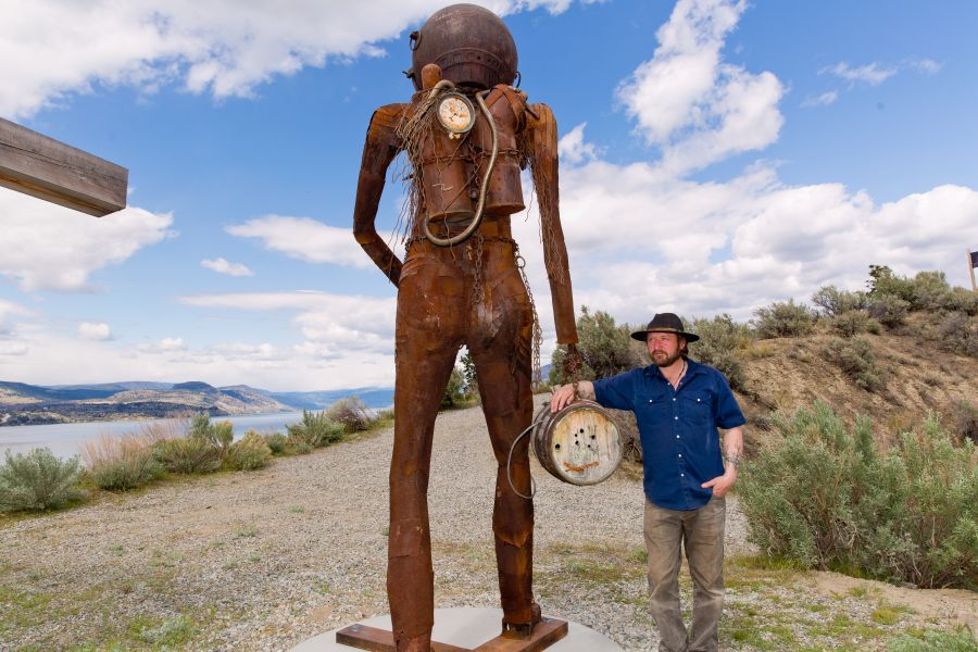 <who>Photo Credit: NowMedia</who> Sculptor Karl Mattson with his creation
