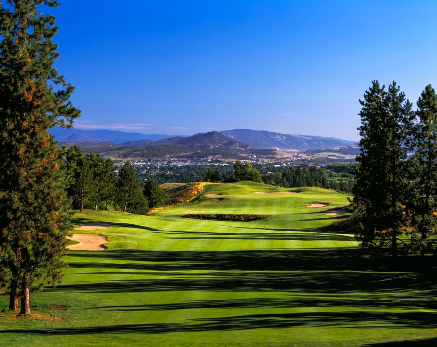 <who>Photo Credit: Gallagher's Canyon Golf & Country Club