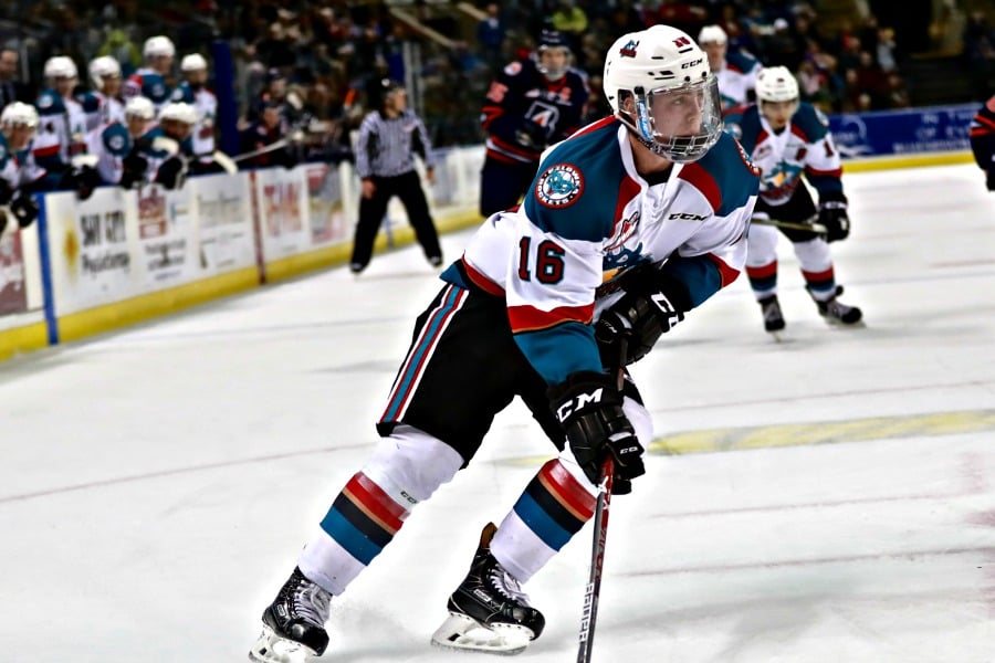 <who>Photo Credit: KelownaNow</who>Kole Lind had three assists in the win on Wednesday.