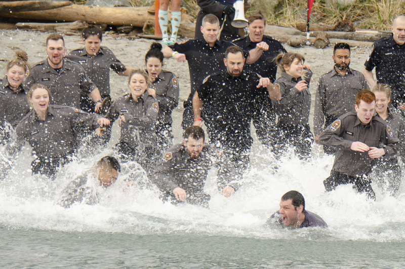 VicPD officers to raise money for Special Olympics BC at 2024 Polar Plunge