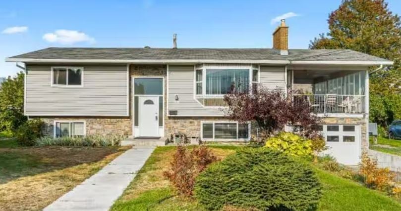 </who>This 2,100-square-foot, four-bedroom, two-bathroom house on Shelan Place is listed for sale for $624,900, which is almost bang on the benchmark selling price of $625,700 a typical single-family house in Kamloops in December.