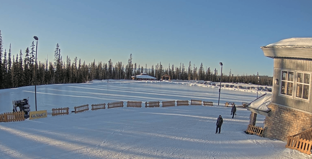 Big White: Breezy bluebird, steady snow base