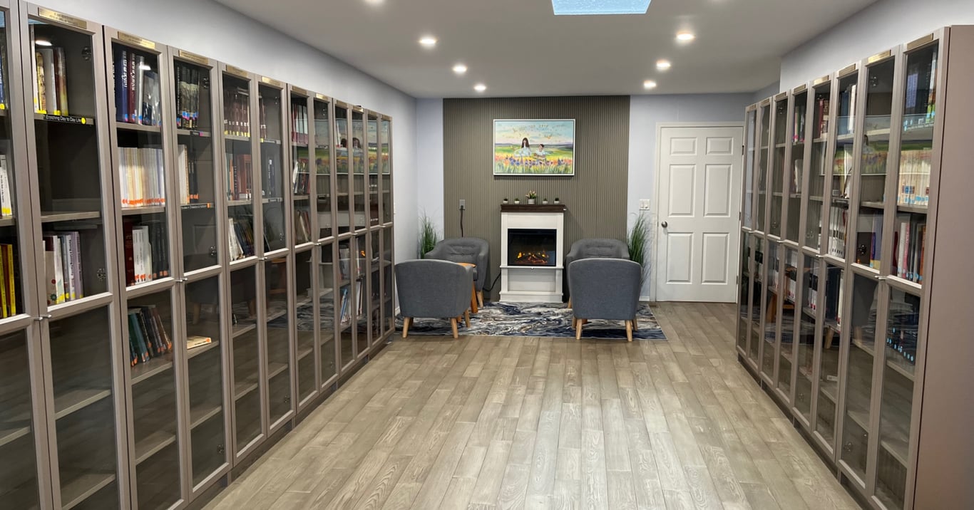 Chabad Living Library ‘just what the community needs,’ Kelowna rabbi says