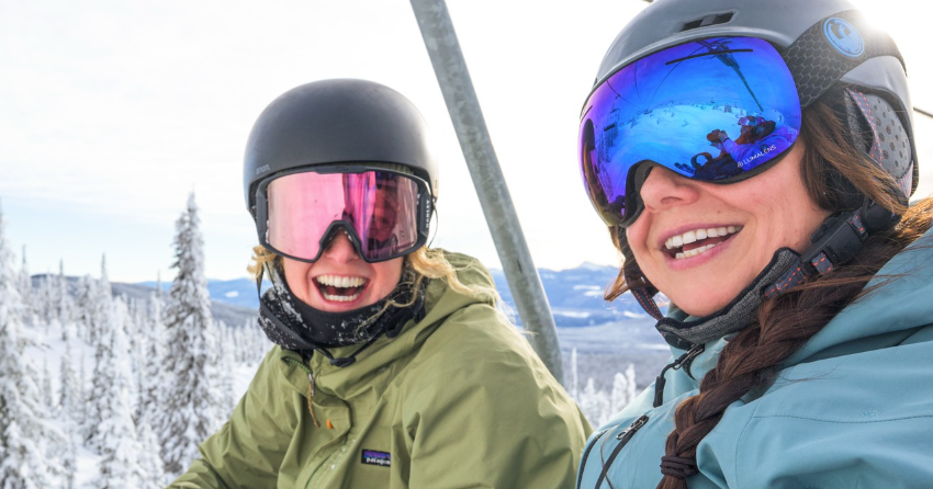 Big White: Unlimited visibility, light winds, base at 229 cm