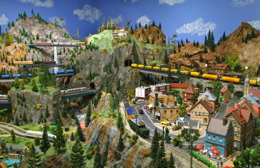 </who>Photo credit: The Osoyoos Desert Model Railroad
