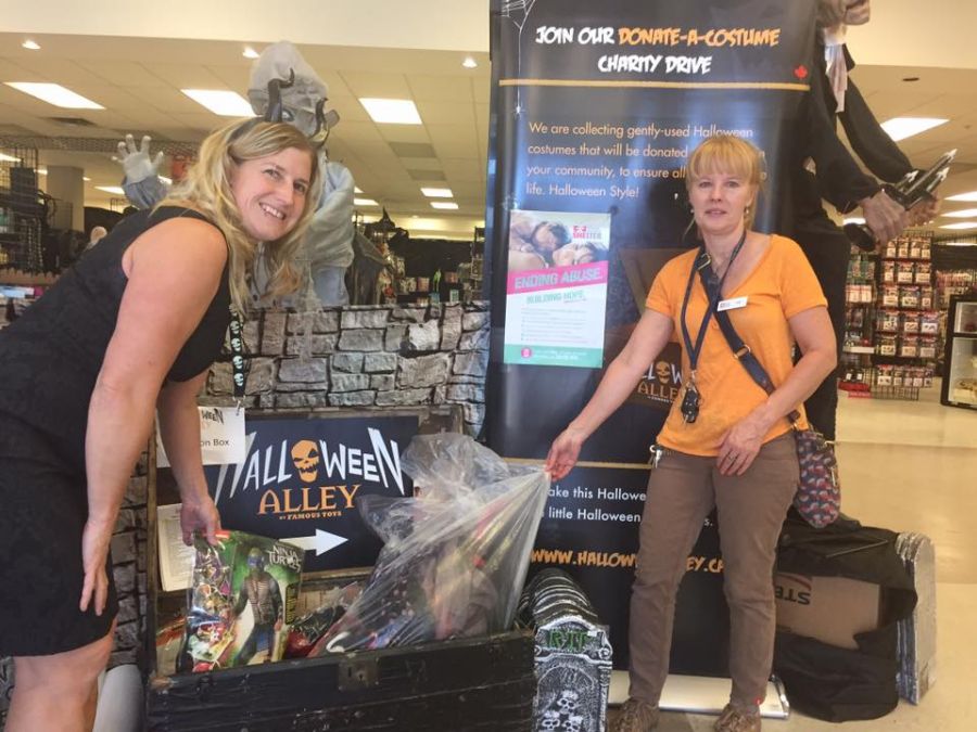 <who>Photo credit: Halloween Alley Kelowna Facebook</who>