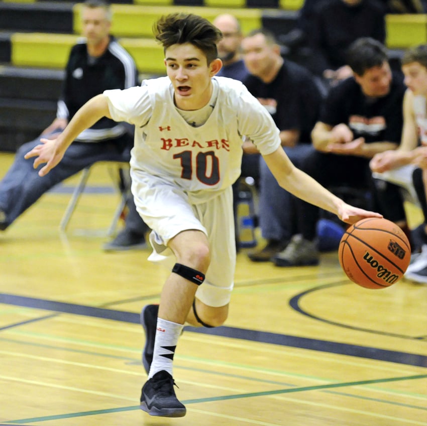 <who>Photo Credit: Lorne White/KelownaNow </who>Mt. Boucherie's Ethan Williams netted 71 points in the Bears' final two games at the Valley tournament.