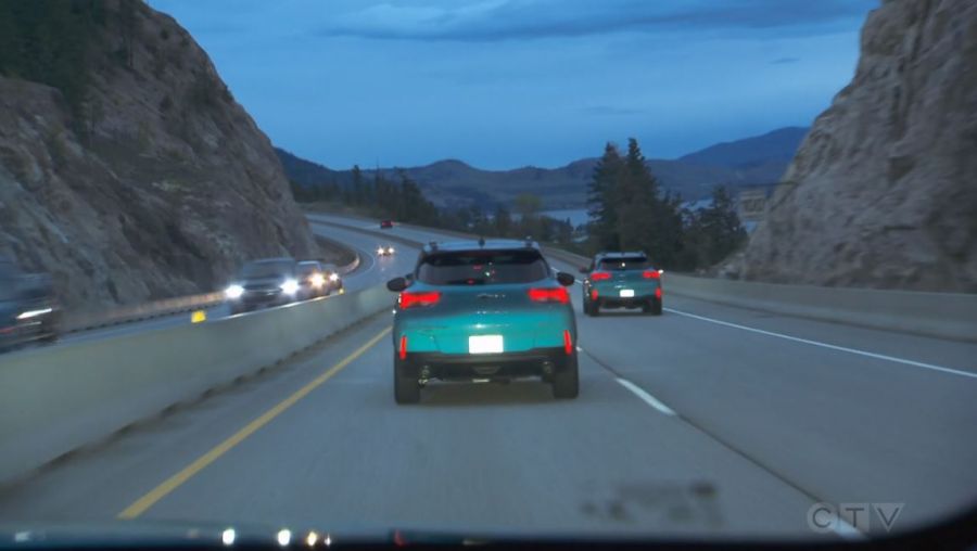 <who>Photo Credit: Screenshot</who>Teams race up Hwy 97 to Vernon after arriving at YLW.