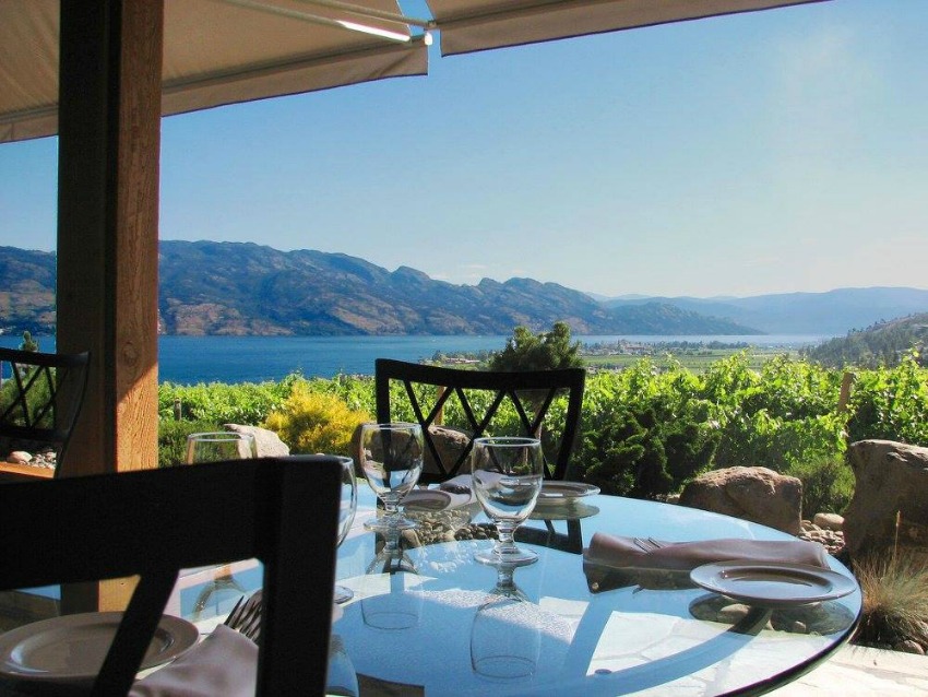 <who> Photo Credit: Quails' Gate Estate Winery -Old Vines Restaurant