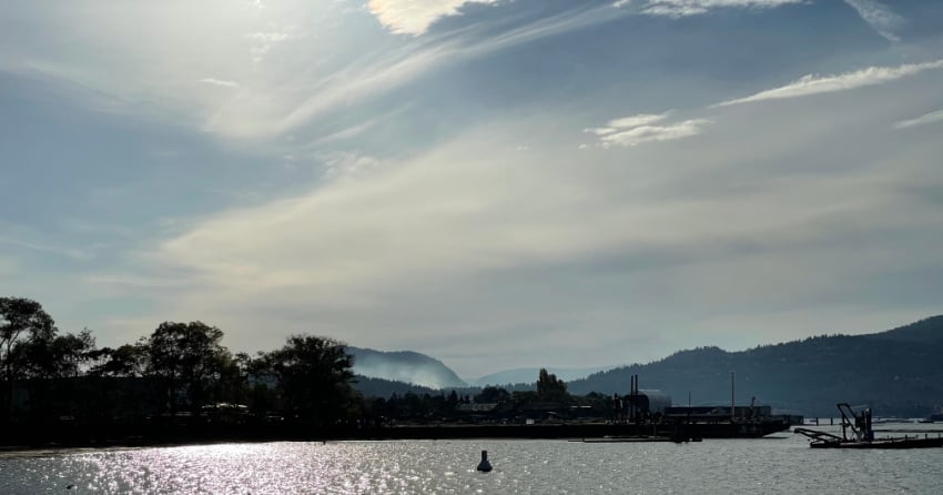 <who> Photo Credit: NowMedia</who> Smoke was highly visible from Kelowna this afternoon.