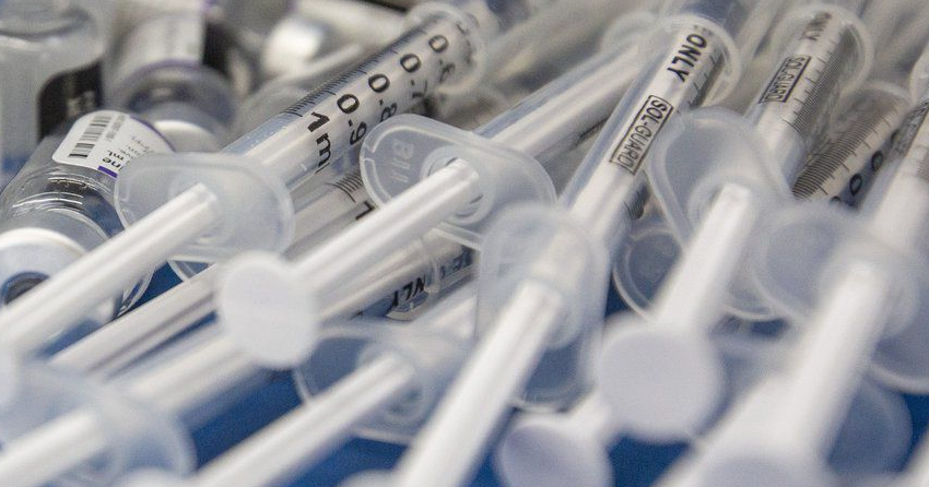 Health Canada approves Pfizer-BioNTech Omicron vaccine