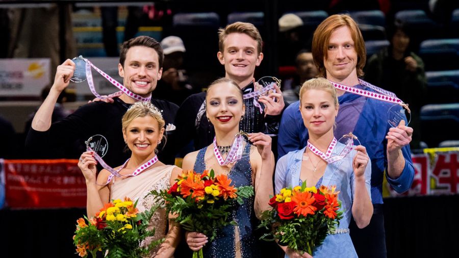 <who>Photo credit: Skate Canada International</who> Gold – Aleksandra Boikova / Dmitrii Kozlovskii, Silver – Kirsten Moore-Towers / Michael Marinaro, Bronze – Evgenia Tarasova / Vladimir Morozov