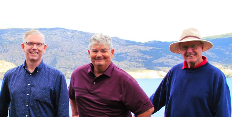 </who>CrushDynamics CEO Kirk Moir, left, co-founder and president Bill Broddy and head scientist Gary Strachan.