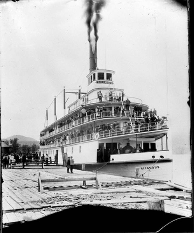 <who> Photo Credit: Old Kelowna/Facebook </who> The S.S. Sicamous on its maiden voyage. 