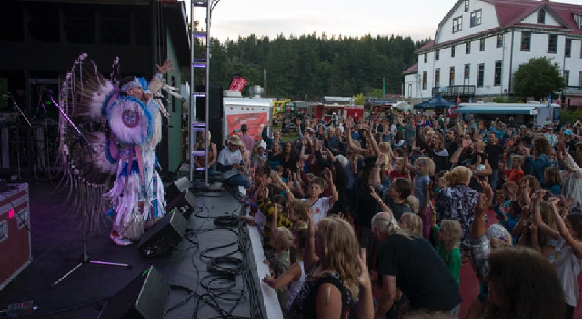 Islands Folk Fest returns Saturday with five jam-packed stages