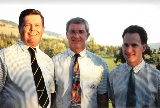 <who> Photo Contributed by: Lakeside Medicine Centre Pharmacy </who> Pictured left to right: Ron Waller, Fred Behrner, Greg Andreen