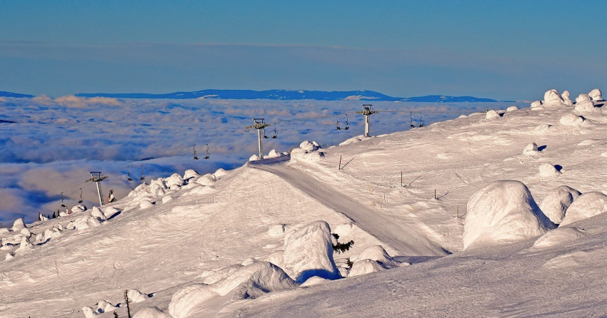 Big White: Unlimited visibility, mild temperatures, healthy base