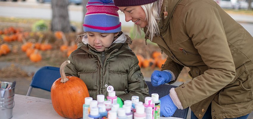 Families got festive for fall!