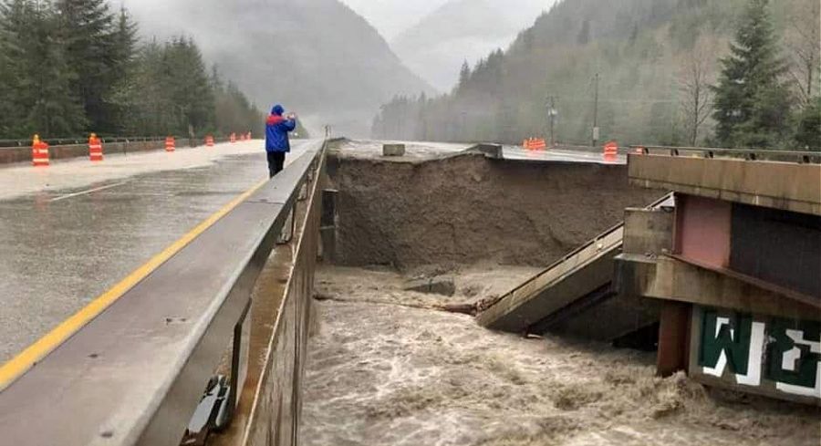<who>Photo Credit: Fraser Valley Road Report/Facebook</who>The Coquihalla has sustained significant infrastructure damage in 5 different spots.