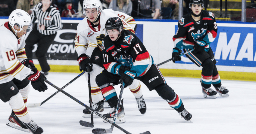 Rockets thumped by visiting Giants