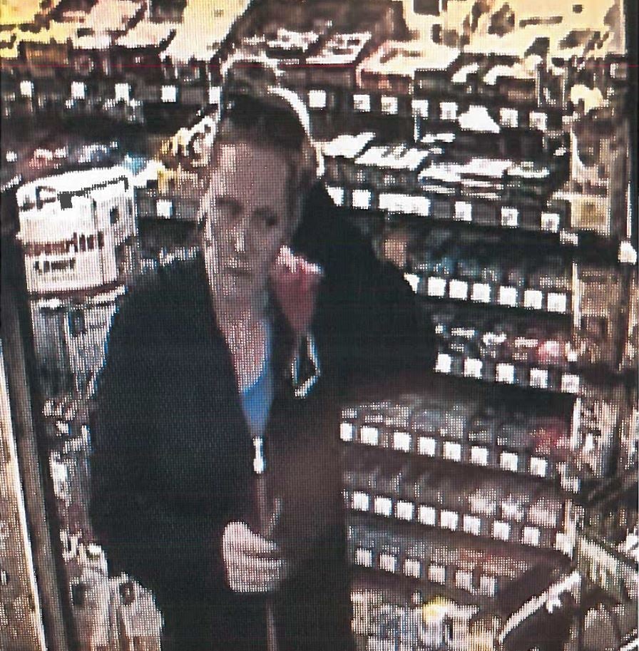Police trying to identify woman accused of fraud and theft in Kelowna
