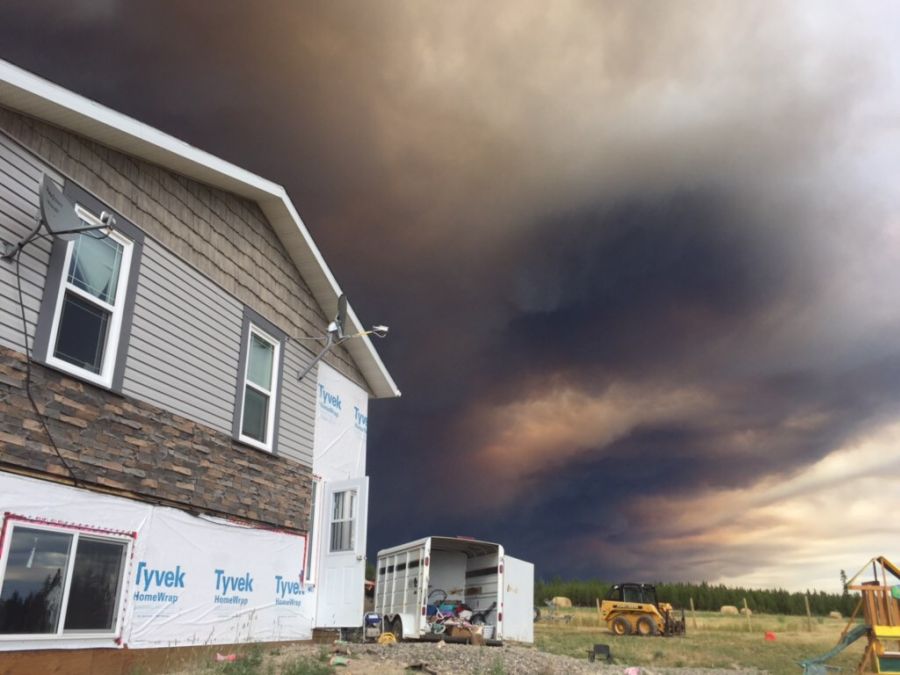 Distressed community takes things into their own hands as wildfire ...