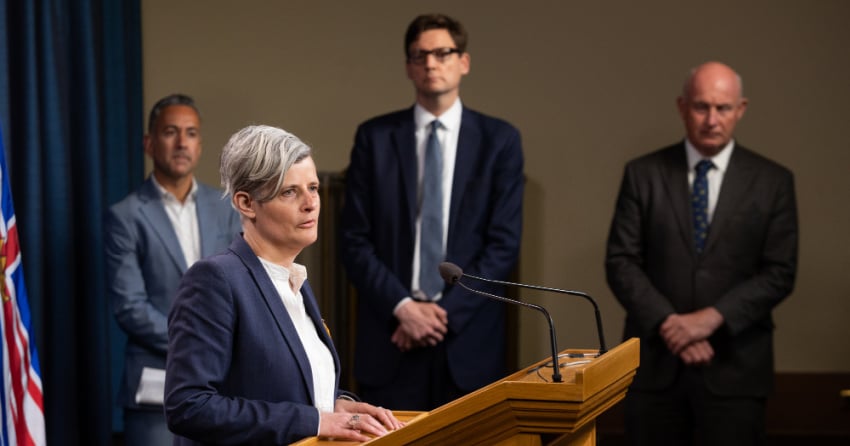 <who> Photo Credit: Province of BC </who> Victoria mayor Lisa Helps and Kelowna mayor Colin Basran, co-chairs of the BC Urban Mayors Caucus, announced the investigation into prolific offending alongside the provincial government in May 2022.