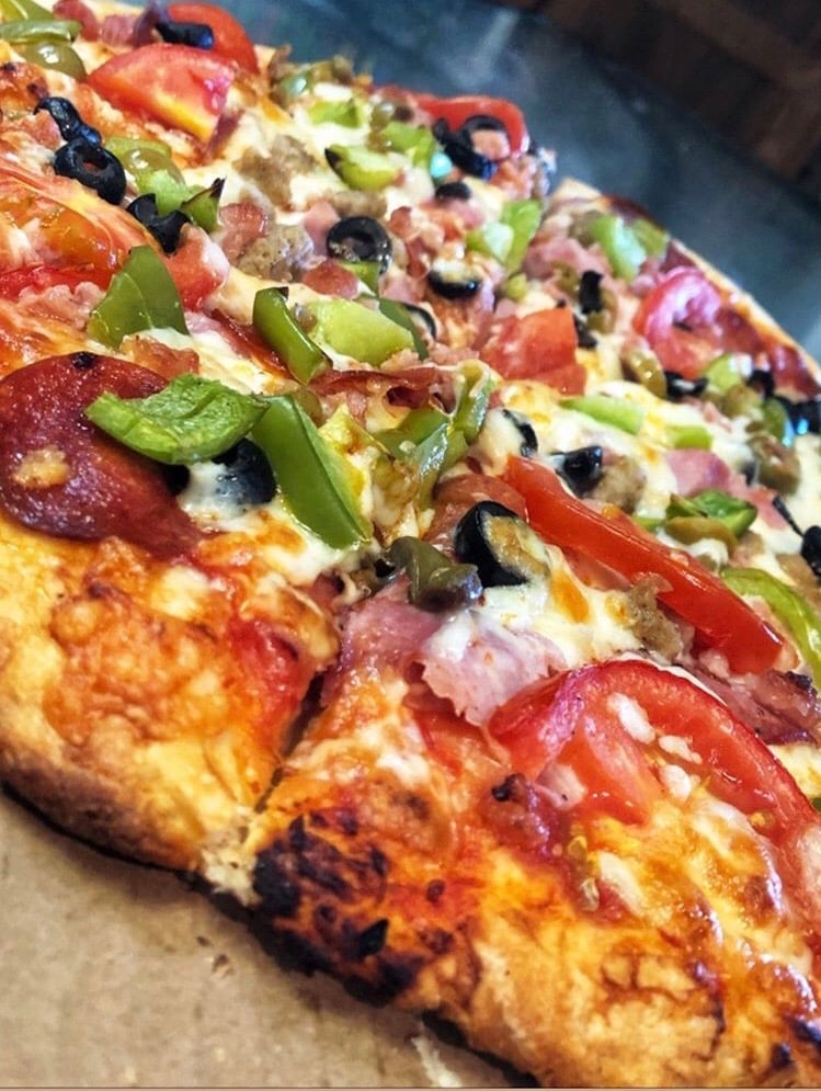 <who>Photo Credit: A'Roma Pizza</who>