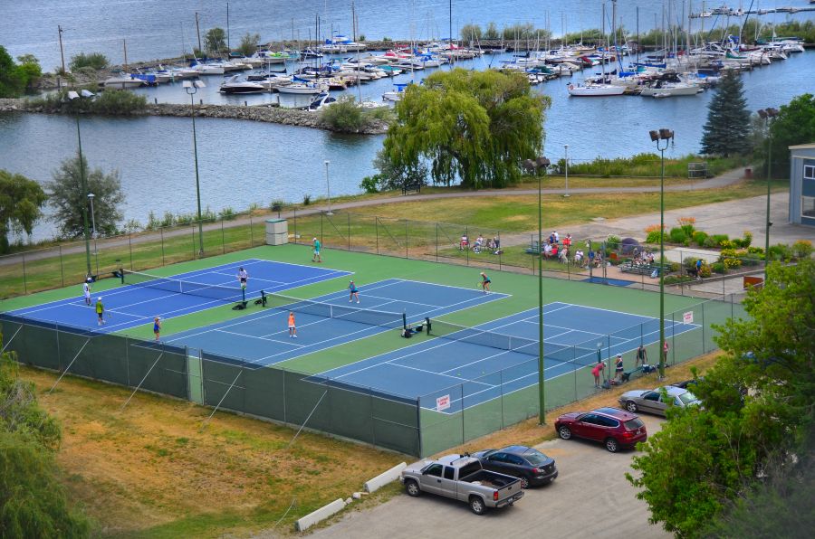 <who>Photo Credit: Contributed </who>The squash courts at the Lakeshore Racquets Club in Summerland are located beside the popular tennis courts.