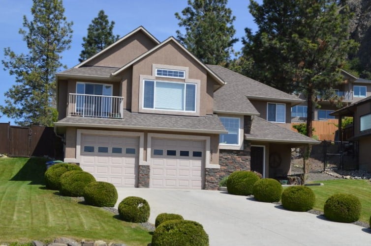 </who>Kelowna property tax on a home assessed at $650,000 is estimated to be $3,469 this year, up $140 or 4.2% from last year.